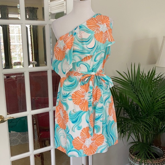 Lilly Pulitzer Dresses & Skirts - 🔥SALE!🔥Lilly Pulitzer Off-Shoulder Silk Dress